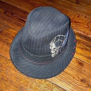 Granule Pinstriped Hat
